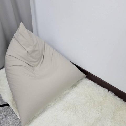 謝伶娟 - 粽型懶骨頭