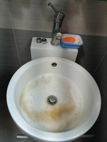 錩育有限公司 - 清洗中 錩育有限公司 - 清洗中