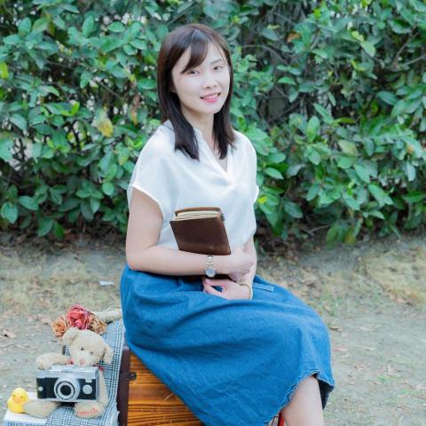 提供sbir代寫服務的專家張心綺