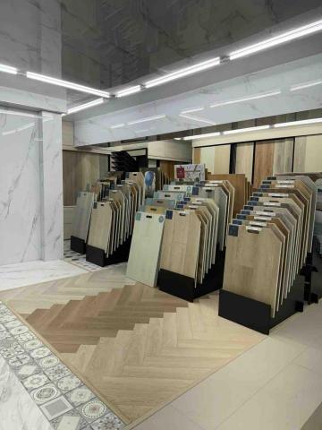 志隆地板 - 新莊門市