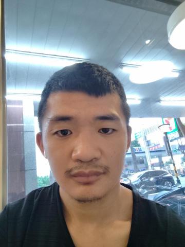 曾陳廷 - 我希望我的能力能幫助到其他人，請讓我有一個賺錢的機會，我會大大的協助您
搬運 油漆 各式水電我都可以 只有你想
相信 我就能幫你做好
歡迎洽詢絕對幫你做好