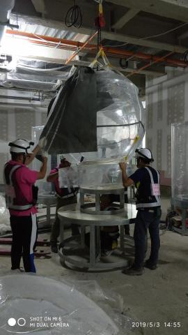 劉康甫 - 桃園水族館圓形壓克力缸