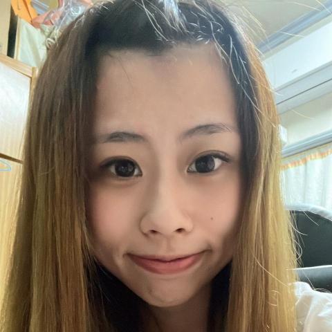 吳品嫻