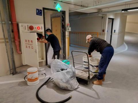 HOMG - 新大樓裝潢後全層消防栓清潔整理