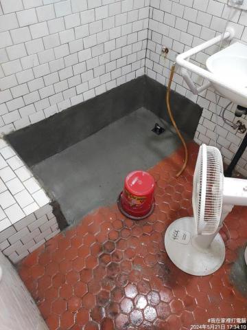 嶸源工程行 - 浴缸拆除