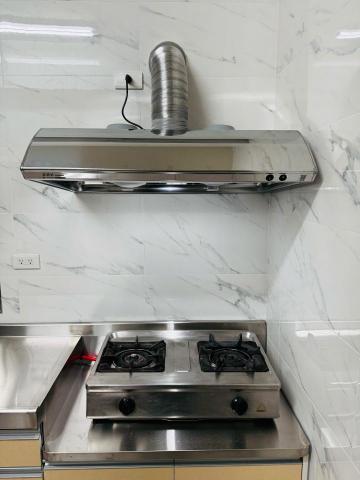 竟成KC瓦斯廚具-櫻花、林內、莊頭北經銷商(瓦斯爐、熱水器、 - 安裝油煙機。 竟成KC瓦斯廚具-櫻花、林內、莊頭北經銷商(瓦斯爐、熱水器、 - 安裝油煙機。