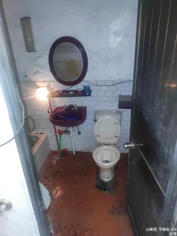 嶸源工程行 - 衛浴更換前