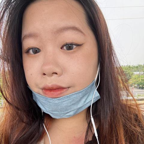 提供屏風牆服務的專家Betty Lai