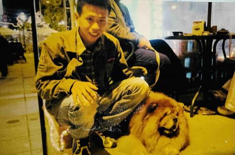 提供浴櫃組服務的專家Cheng