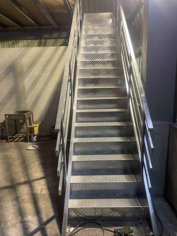 永昇工程行 - 樓梯