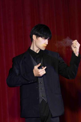 提供表演魔術服務的專家柏昌