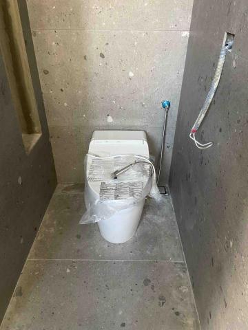 劉廣成 - 安裝好馬桶了