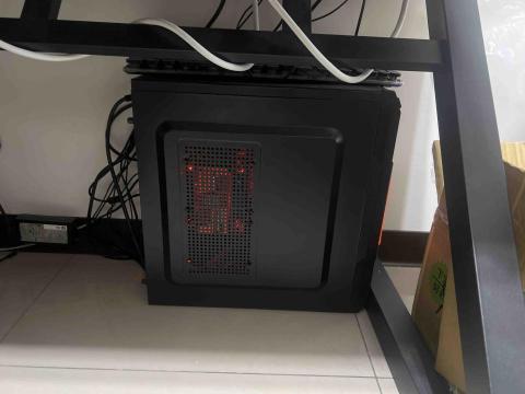 小誠電腦組裝 工作室 - 