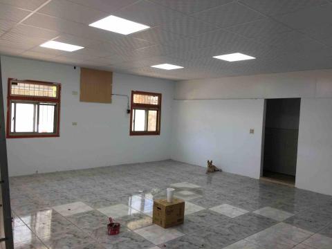 清清環保/拆除專家 - 吸頂燈安裝