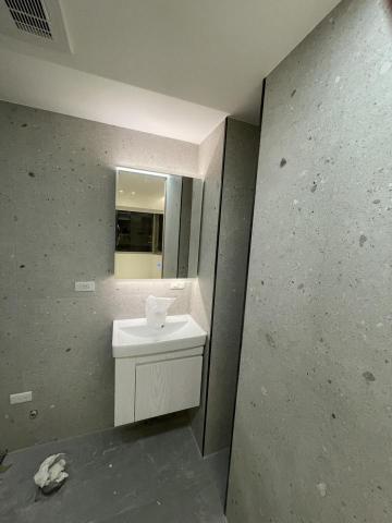 龍宏樂（烽火龍）衛浴-小楊 - 