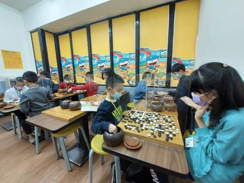 名人兒童圍棋 (到府授課、線上教學、個別課、團體課程) - 