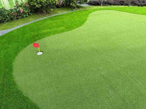 李緯詳 -  大樓頂樓露台哥爾夫球場施作