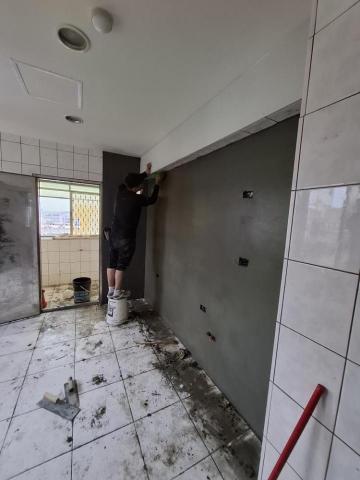 黃歆棠 - 廚房牆面粉光