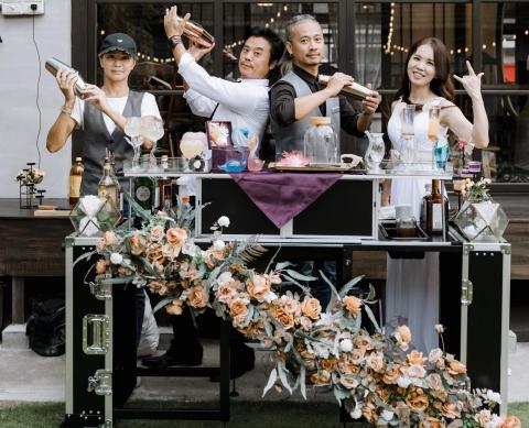 轉轉Run Bar.band - 轉轉行動酒吧&轉轉樂手 轉轉Run Bar.band - 轉轉行動酒吧&轉轉樂手