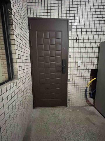 雲豐企業社 - 硫化銅門+電子鎖