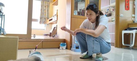 森林小姐貓貓狗勾陪伴師 / 寵物按摩運動 - 