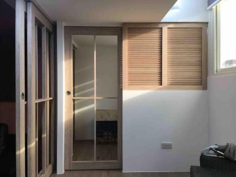 信實木工/室內裝修 - 新莊和室拉門製作：安裝完成（待玻璃安裝）