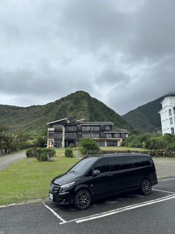 小蔚帶您趣旅行 - 賓士VITO 車型外觀。