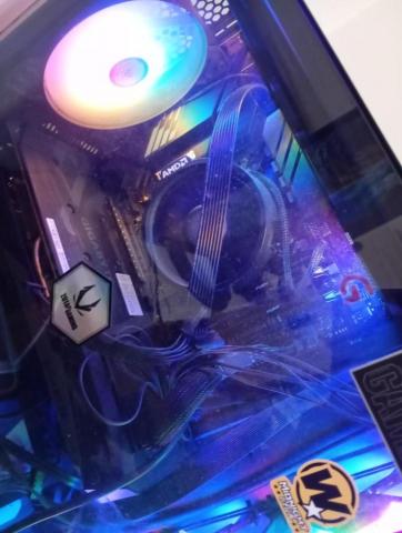 霍華德的3C - 自行組裝的電腦