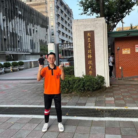 提供大學生包包服務的專家林昱安