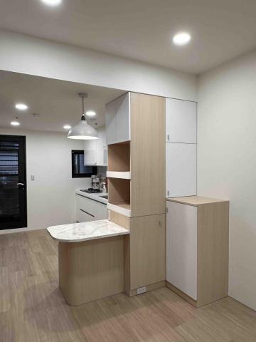 信實木工/室內裝修 - 板橋全室裝潢/新成屋：木作中島電器櫃