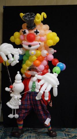 B jazzy比比爵士娛樂 - 穿戴式氣球偶裝