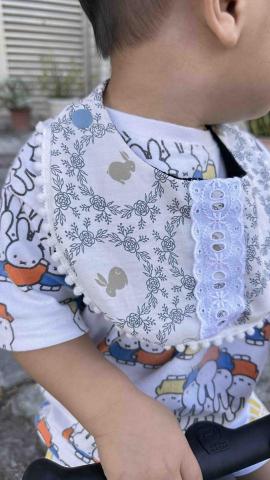 欣衣雅綺 - 客製化日系圍兜