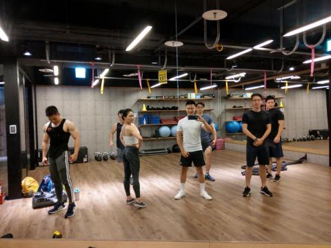 肌力與體能教練_Jerry - 