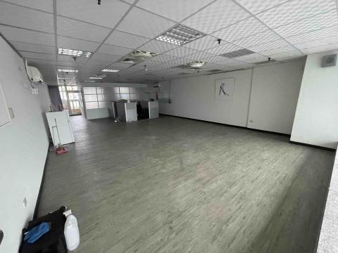 Homes阿俊 - 台中五權路拆除完成