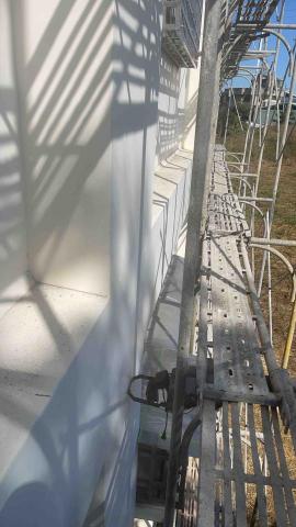 Homes阿俊 - 美方芋仔冰城外牆油漆中