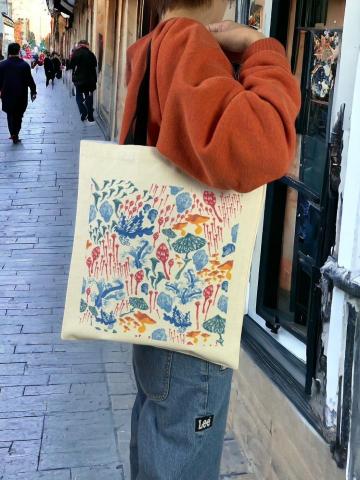 緯驊企業股份有限公司 - 客製化數位紡織噴墨印刷加工/12安厚帆布