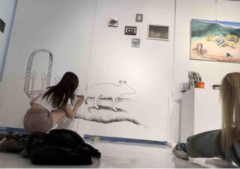 謝函蓉美術教學 - 2024展覽佈置中！