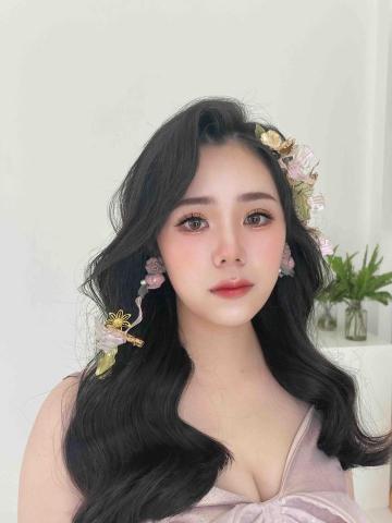 🌷小春彩妝｜こはる - 小紅書妝髮