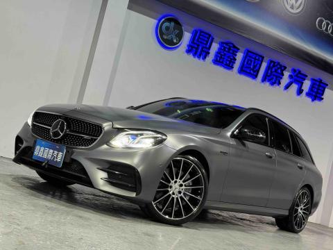 Dx鼎鑫國際 (Dx鼎鑫國際汽車) - 2018年式 Mercedes-Benz AMG E43 Wagon 4MATIC P3

保證實車 實圖 
開價不等於成交價
買賣一時 朋友一世

價格 : 2580000
里程 : 60000(公里)

重點配備：
6顆按鍵
P20智慧駕駛輔助套件
DISTRONIC 定速測距含轉向輔助 
主動盲點輔助 
主動車道維持輔助 
BAS PLUS 煞車輔助含路口車流辨識 
PRE-SAFE® PLUS 主動後方安全防護 
PRE-SAFE® Brake 主動安全防護煞車含行人偵測
PRE-SAFE® 主動