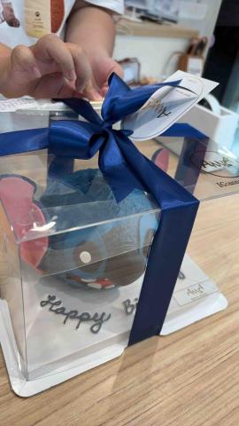 林岱樺 - 代送蛋糕