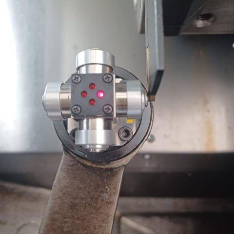 興傑精密有限公司 - CNC車床校刀裝置