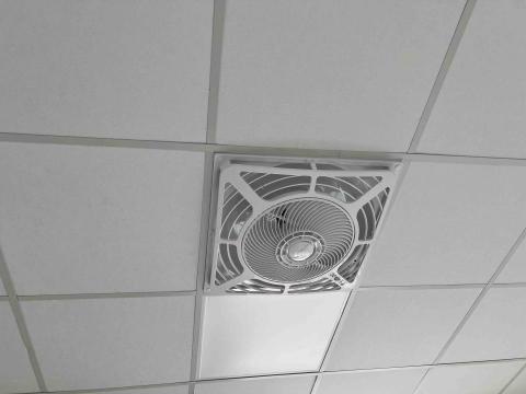 鑠佳工程行 - 辦公風扇