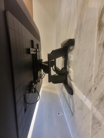 MARS - SONY 65吋電視使用
雙臂式伸縮架
NB P65
安裝於大理石牆