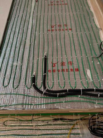 嘉萂工程行 - 地熱線佈線工程