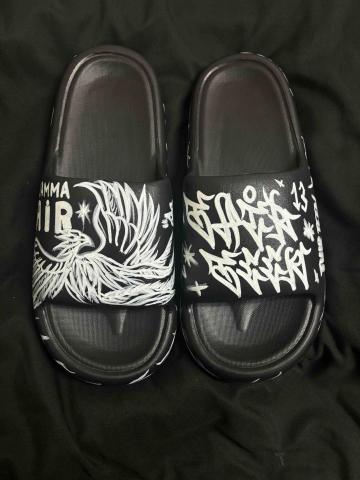 thirteen13 - 客製拖鞋手繪