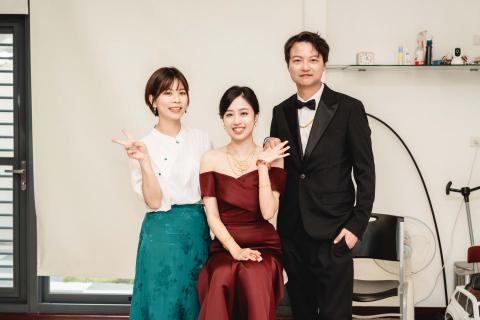 Yennefer 妍菲 - 文定儀式引導 Yennefer 妍菲 - 文定儀式引導