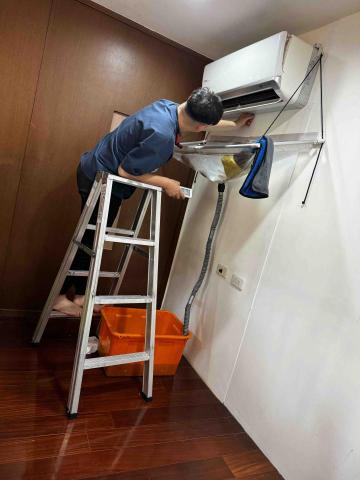 洗淨職人精神、達人到府服務 哈理師 -  洗淨職人精神、達人到府服務 哈理師 -