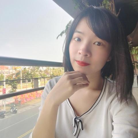 提供公證代辦服務的專家甜甜