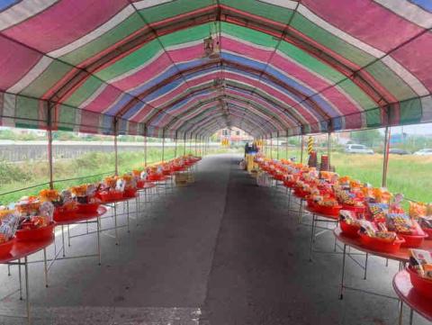 泰洋文創 - 普渡犒賞專業鋪設