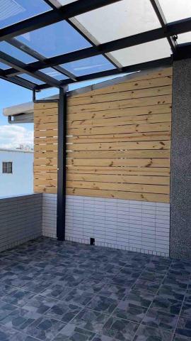 皇之城工程有限公司 - 